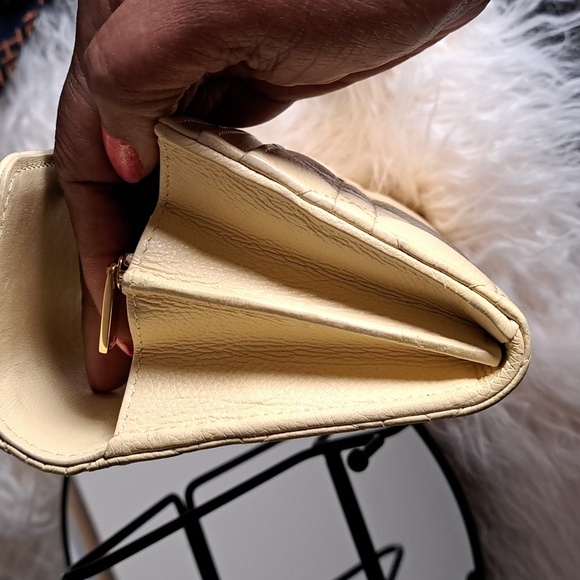 Christian Dior Caro Orchid Long Wallet - Picture 16 of 17